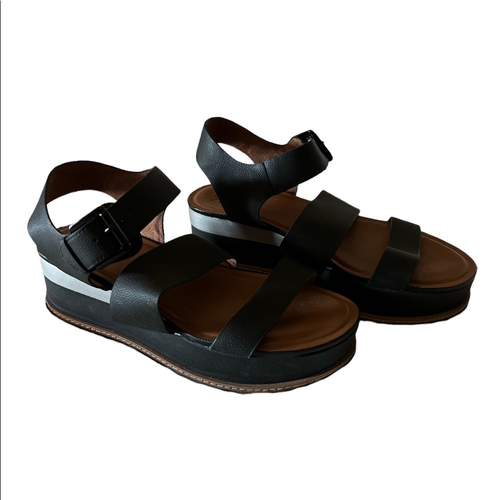 Naturalizer Billie Black Leather Platform Sandal, 11 - Picture 11 of 13